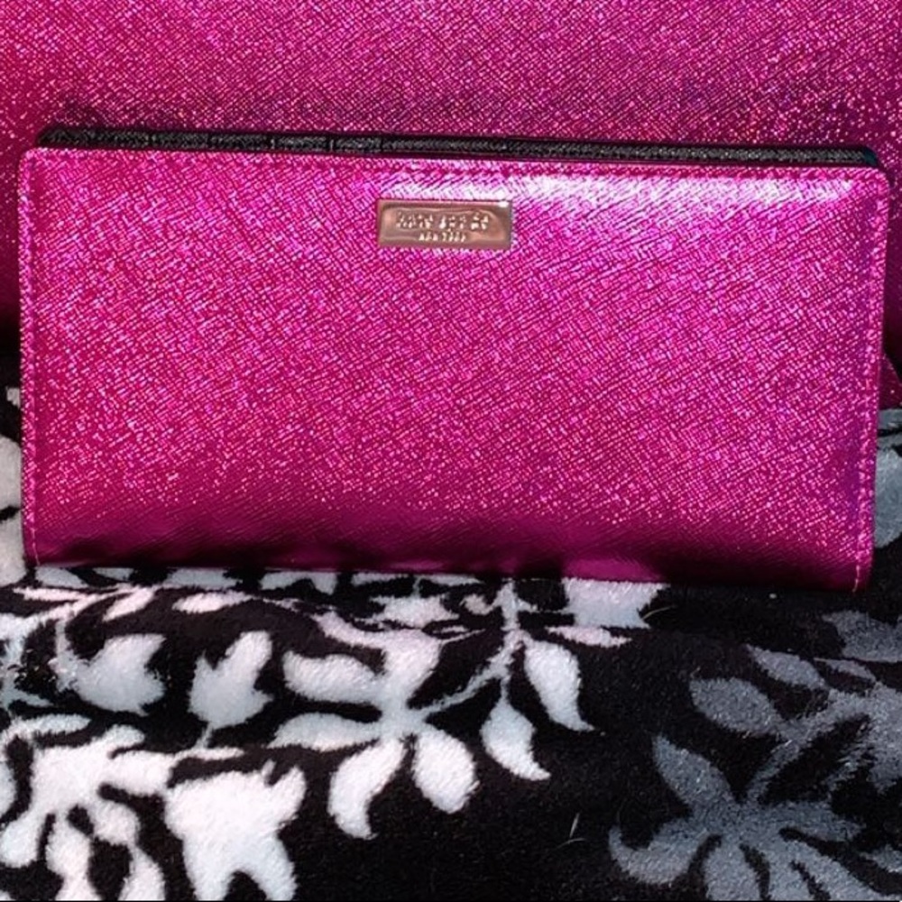 Kate Spade Bifold Wallet: Baja Rose